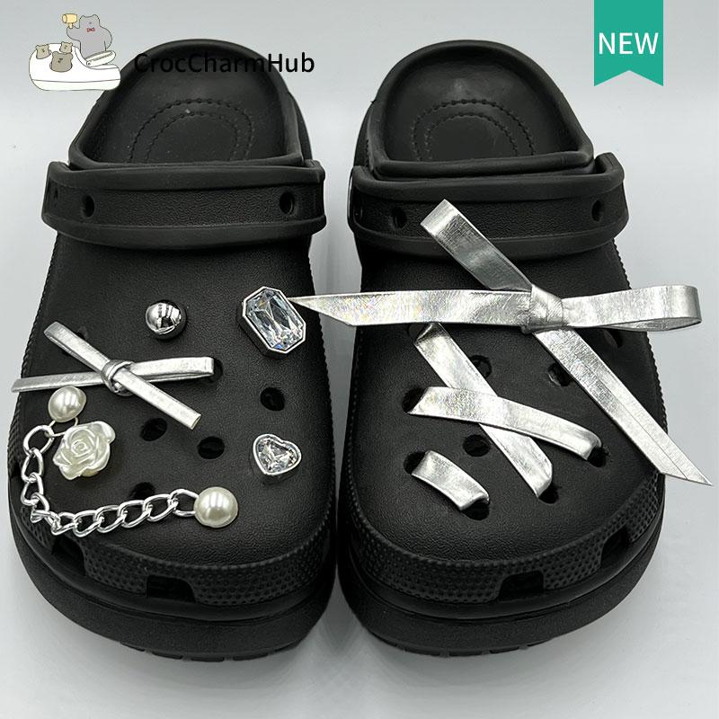 Product Introduction of Charm Jibbit Guốc Thời Trang, Thiết Kế Sáng Tạo, Hoạt Hình Dễ Thương, Họa Tiết Đầy Màu Sắc, Thích Hợp Cho Giày Tự Làm, Khóa / Charm Giày / Nút Clog 1