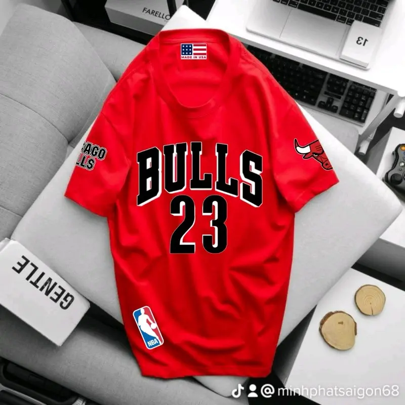 Tshirt Baju Kaos Distro bulls Chicago 23/ Kaos Distro Pria Wanita