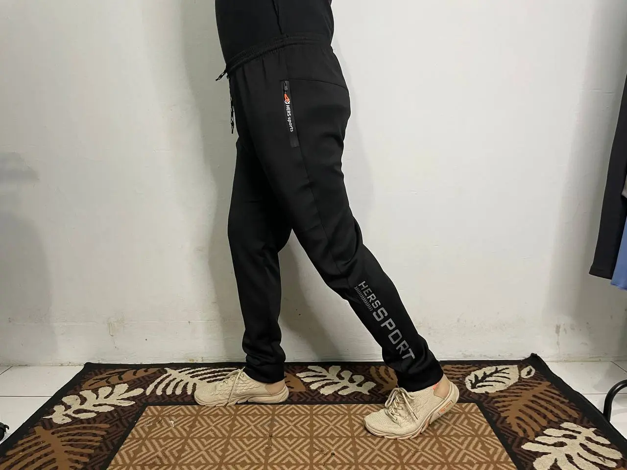 Celana Olahraga Panjang Pria Wanita Unisex Bahan Misty Tebal Sport