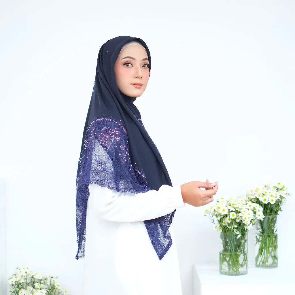 Jilbab nabila brukat / Jilbab Akad/ Jilbab syari/ jilbab kekinian
