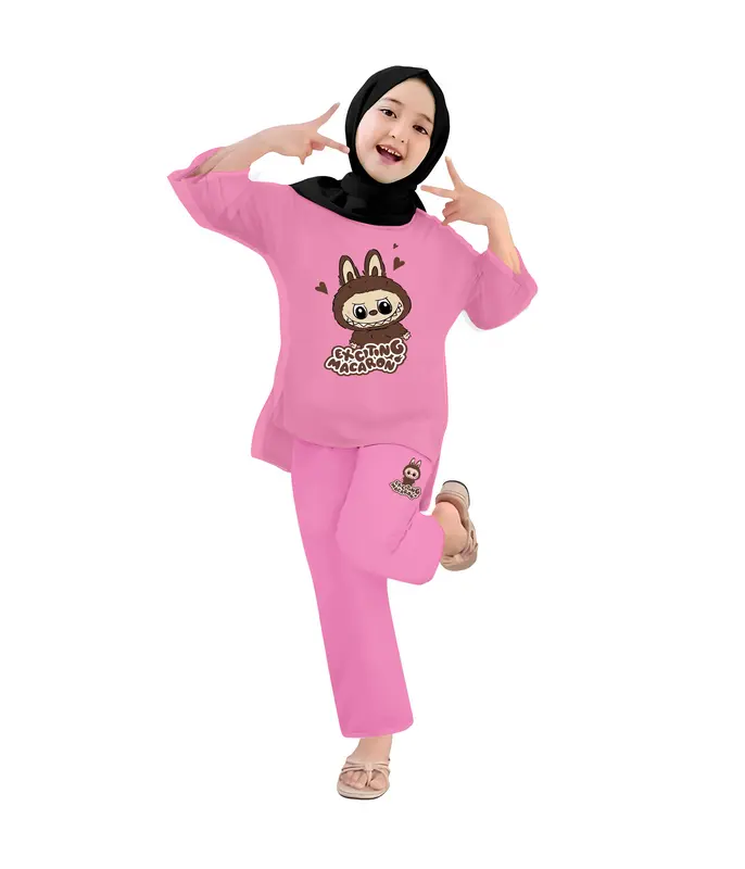 Baju Anak Perempuan - Setelan Kaos dan Celana Panjang Anak Cewek Fashion Pakaian Belah Usia 4-13 Tahun - Motif EXCITING LABUBU Hitam 5