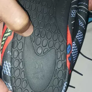 Water Shoes / Sepatu Air Anti Slip & Anti Potong｜Cepat Kering, Ringan & Nyaman｜Ideal untuk Snorkeling, Aktivitas Air, Pantai & Outdoor Sports｜Aqua Shoes, Sepatu Pantai, Sepatu Renang, Sepatu Hiking contoh Sepatu  kapal selam