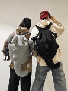 サメデザインのリュック、大容量で調節可能なストラップ付きカジュアルリュック、男女兼用の学校や旅行に最適なファッショナブルなバックパック