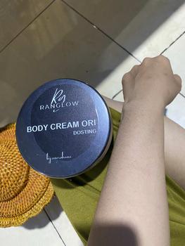 Product Review of Body cream ori ranglow Mencerahkan from A**i S**🦀 1