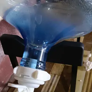 Rak Galon air mineral / RAK KAKI GALON AIR BESI plus KRAN GALON FOOD GRADE DUDUKAN MEJA MODEL U