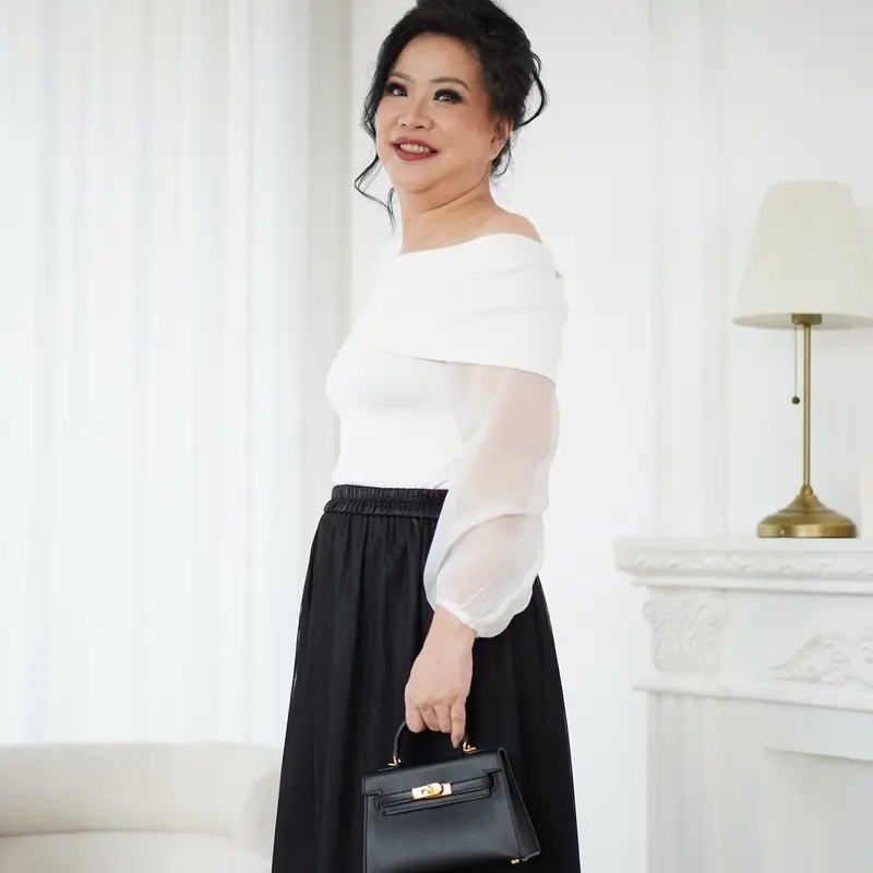 (Victoria Wear House) Diane Off Shoulder Blouse Baju Atasan Sabrina Lengan Balon Bahan Scuba Organza Pakaian  Wanita 3