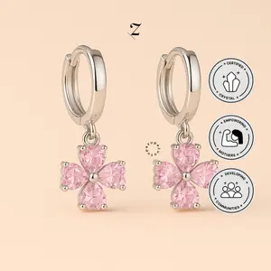 (SPECIAL LIVE) - Rose Clover Square Earring Moissanite