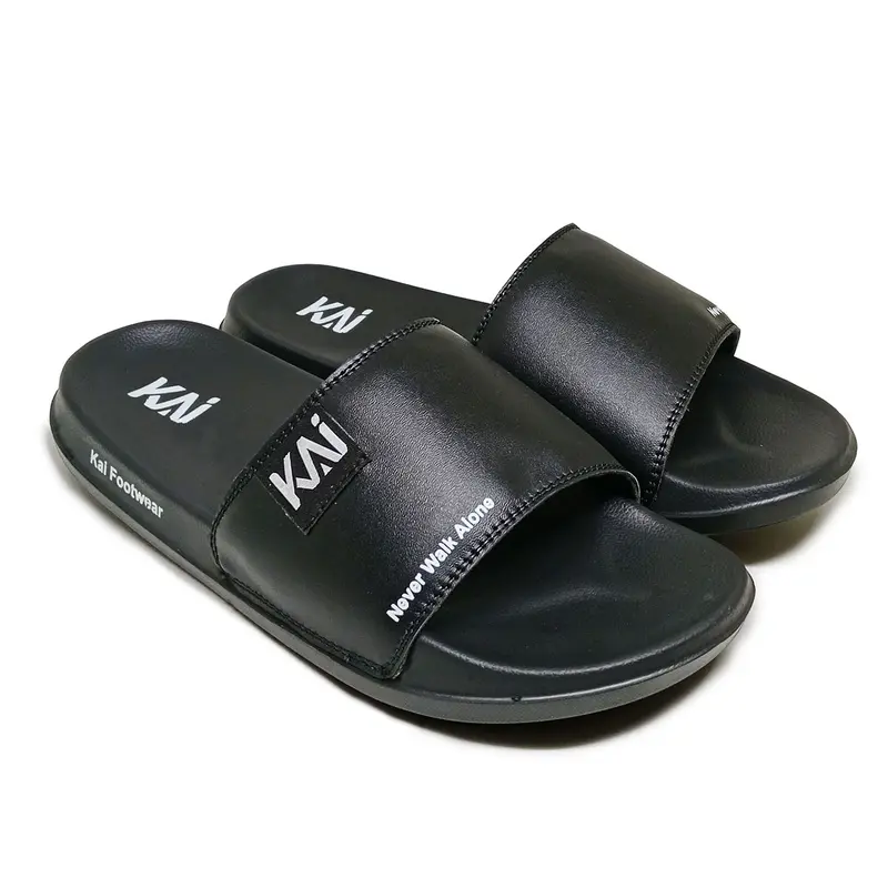 Full Hitam Sandal Slide Pria Terbaru K132 Brand Kai Footwear Model Simple Polos 0