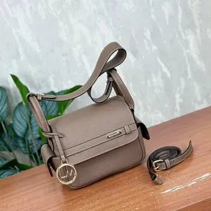 AMOR Bag By Locamode Tas Shoulder Wanita Ukuran 21x16cm Bahan Sintetis Kulit Jeruk