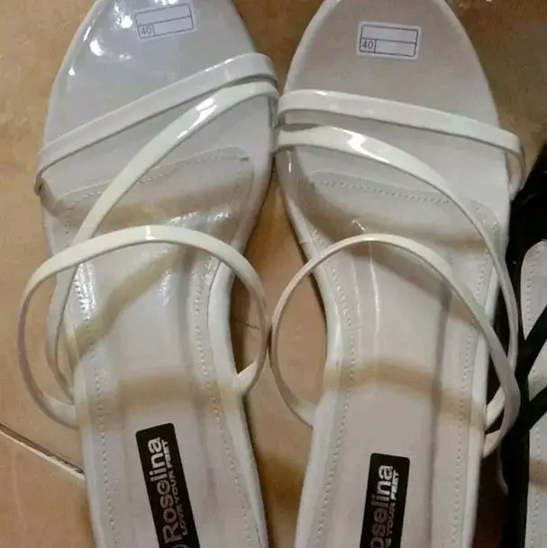 Sandal heels Wanita Cantik Model Kekinian dengan Hak 3cm untuk Acara Pesta - Shoes 4