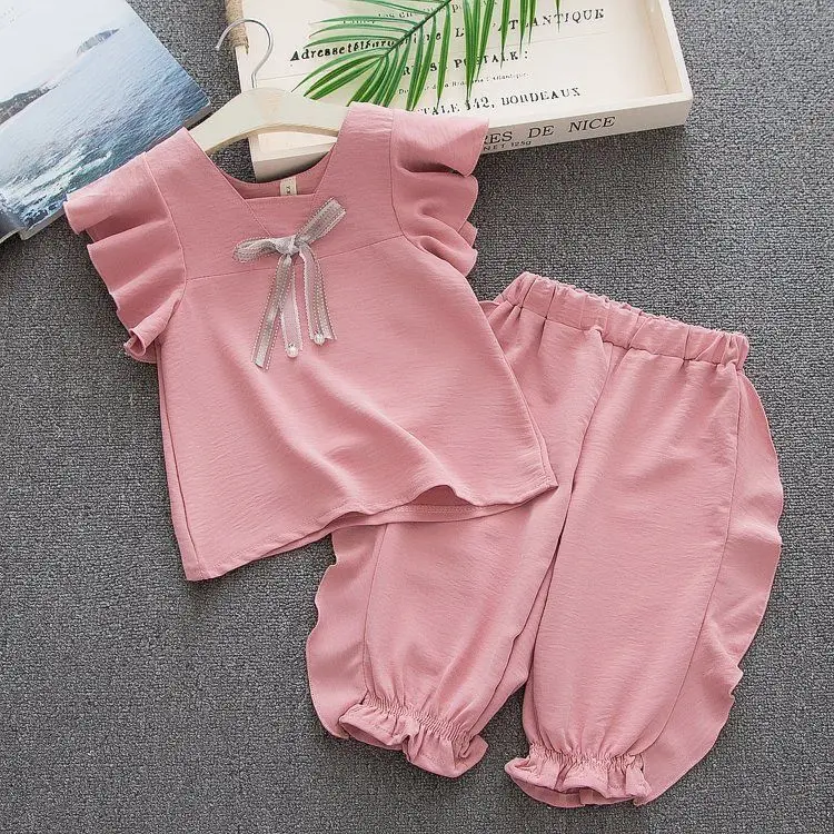 Sut musim panas untuk kanak-kanak perempuan, pakaian bayi, gaya Korea, kemeja-T, seluar pendek, lengan terbang untuk kanak-kanak tengah dan kecil, sut dua helai, produk baharu * tawaran masa terhad]