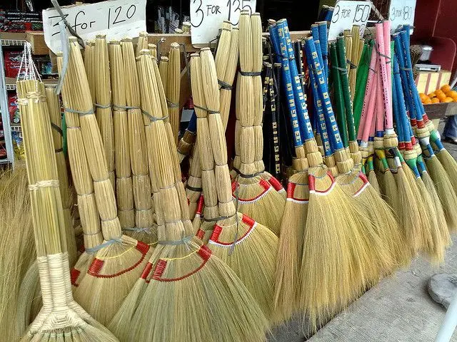 Sapu Lantai Rayung (Europe Series) Sapu Pembersih lantai Ijuk Rayung Gagang Terusan 1
