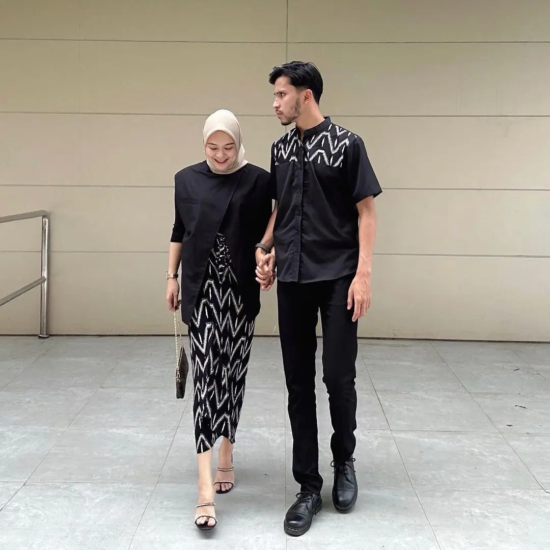 S E I A | SEJIWA SET COUPLE HITAM BATIK