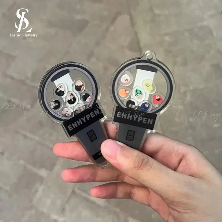 LL'S | Kpop Enhypen Standee Shaker Acrylic Keychain, Can Be Used as Desktop Decoration key ring bag  pendant
