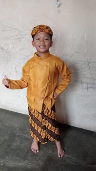 Product Review of COD!!! Setelan Beskap Anak + Celana Batik / Jarik Instan Coklat + Blangkon Solo (Ukuran Bayi 0 Tahun Sampai SD) #PAKAIAN ADAT JAWA# #TEDAK SITEN# #BISA BAYAR DI TEMPAT# from S**y 0