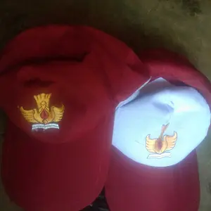 Paketan Topi Sekolah Dasar / Topi SD Dasi Karet Sabuk Kecil Bahan Pekat Jahitan Rapi Harga Terjangkau