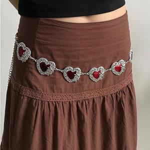 Tali Pinggang Rantai berbentuk hati, Merah, untuk Wanita, Gaya Gadis Manis dan Sejuk, Reka Bentuk Unik Aksesori Fesyen, Saiz Kecil, Gaya Y2K, Sesuai dengan Mana-mana Pakaian