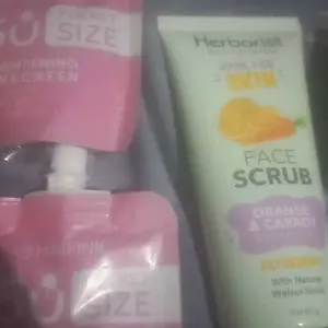 MINIPINK Brightening Sunscreen SPF50+ Protection Cream Sunblock 40ml Whitening Wajah & Tubuh MP029 Lotion