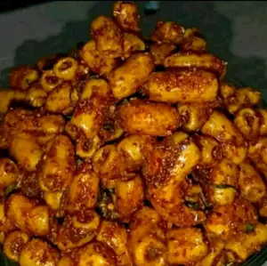 500gram - makaroni bantat bumbu cikruh pedas daun jeruk Food Snacks Camilan