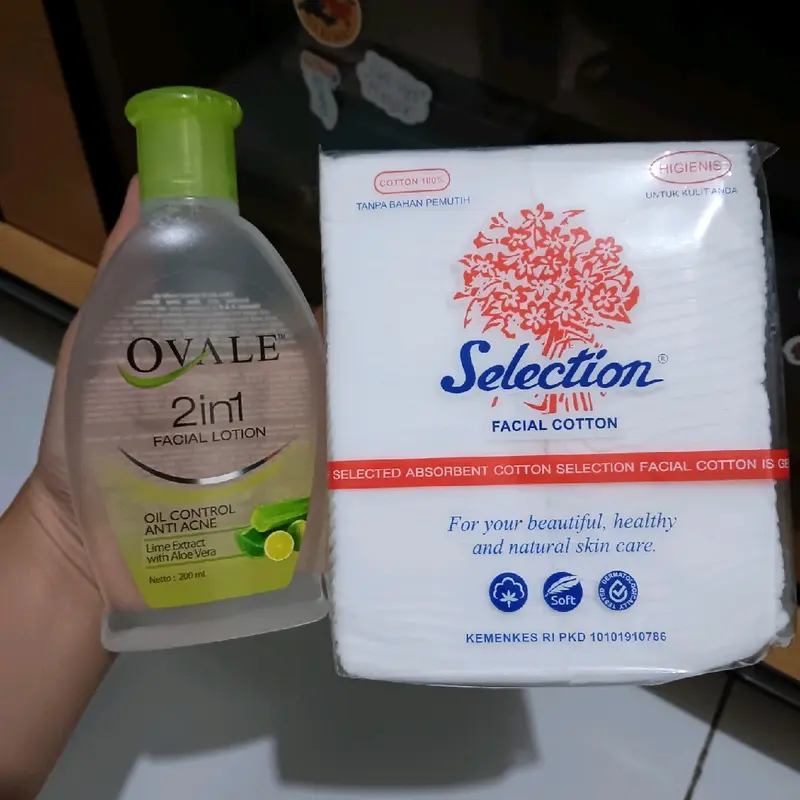 paket bundling Ovale oil control anti acne 200ml+kapas 35gr 1