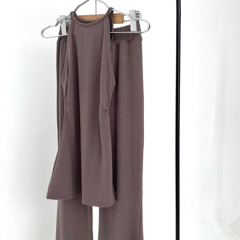 Izz Knit Set Halter Tanktop Top Cutbray Pants Knit Set Premium 4