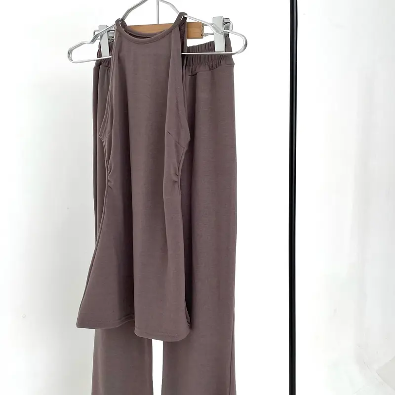 Izz Knit Set Halter Tanktop Top Cutbray Pants Knit Set Premium 4