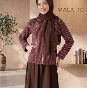 Jaket Hijab Wanita Elegan dengan Desain Bunga Mewah - Pilihan Terbaik untuk Tampilan Santai dan MenarikkancingbungaBlezket/blezer/jaket/work/jacket/semiwool/premium/ziper/sangat-cocok-dipadukan-dengan-gamis/jaket/wanita/terbaru/cantik/mewah/atasan/rompi/