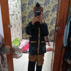 Walaziz Setelan Pangsi Anak Batik Tradisional Motif Loreng Kumplit Baju Adat Fashion dengan Kain Dodot & Ikat Kepala Usia 0-15 Tahun Celana Karet Pinggang