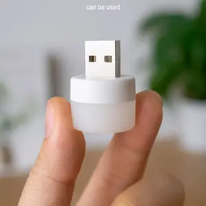 LAMPU LED USB Plug Mini Putih untuk Penggunaan Universal dan Fleksibel dengan Desain Kecil dan Praktis Samping