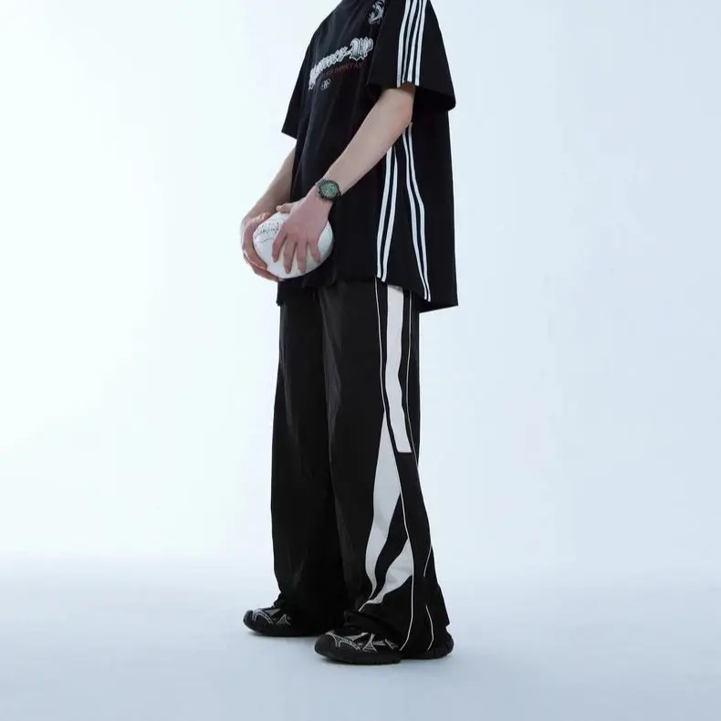 OVERFLOWSTUFF Retro Patchwork wide-leg Pants Trendy Water-Repellent Track pants Sportsweat 1