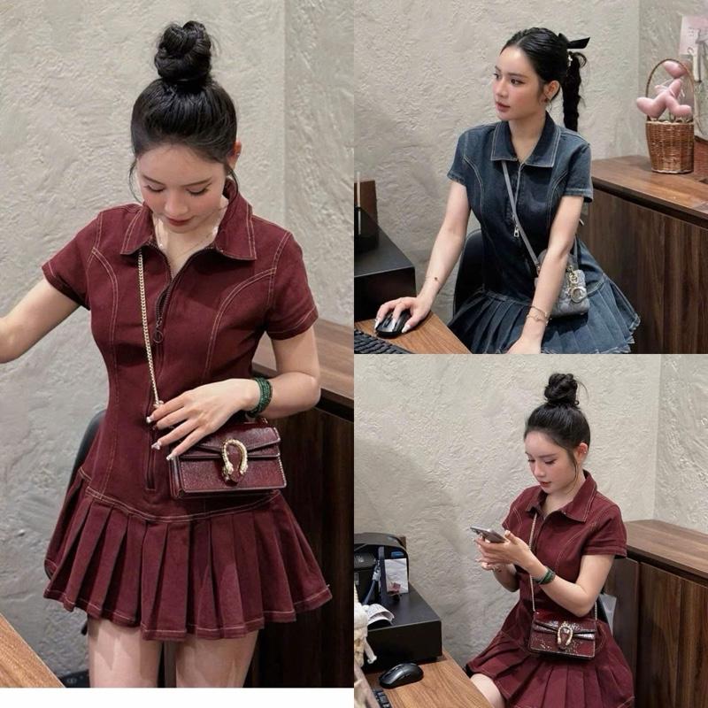 ￼Đầm váy nữ dáng ngắn cổ bẻ cộc tay chiết eo váy jean đuôi cá sang chảnh, đầm váy nữ thiết kế nhẹ nhàng quyến rũ