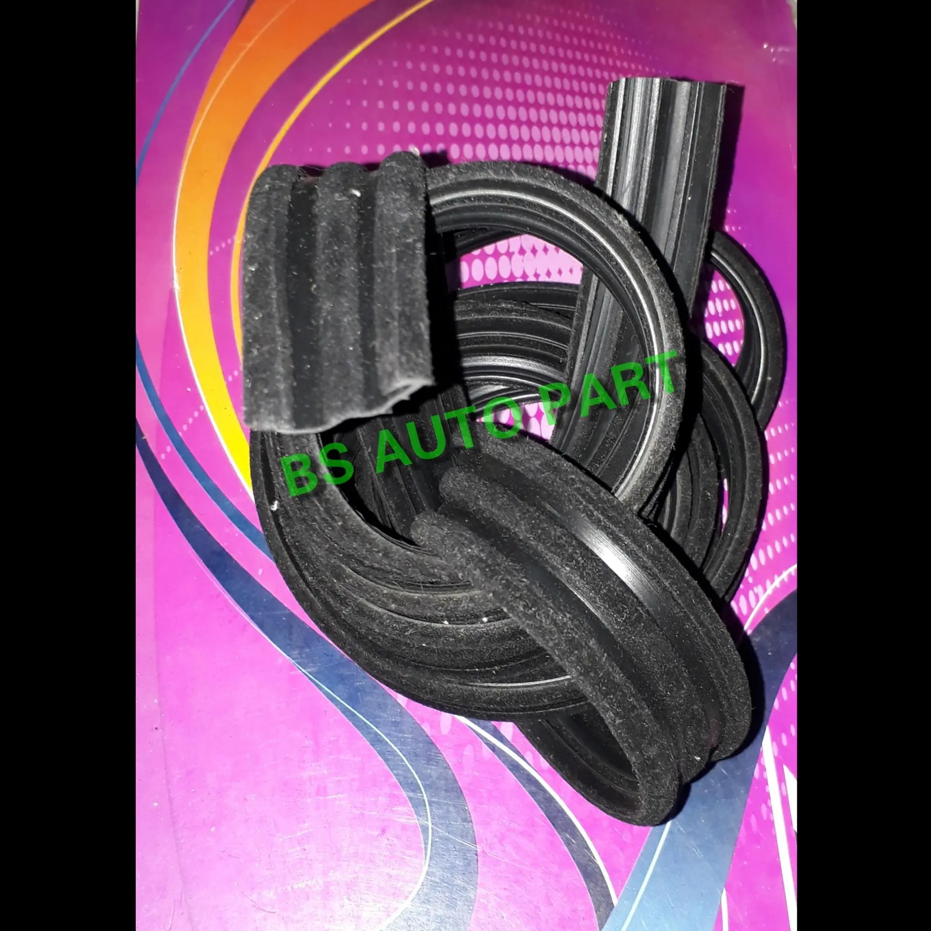 Karet Rel Kaca Mobil Beludru / Window Chanel Run Glass WR021