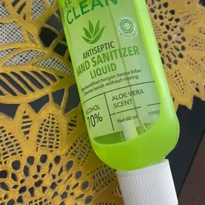 Secret Clean Antiseptic Hand Sanitizer Spray 60ml + Silicon Case