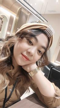 Product Review of Bandana Series - Edhita Bandana Raya Beludru Premium from V**u 0