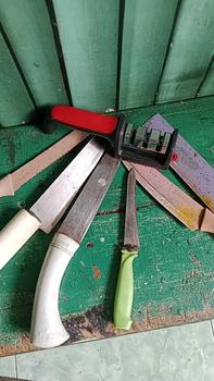 Product Review of PENGASAH PISAU GAGANG 3IN1 PENGASAH GUNTING STAINLESS ALAT DAPUR ASAH from D**i 0