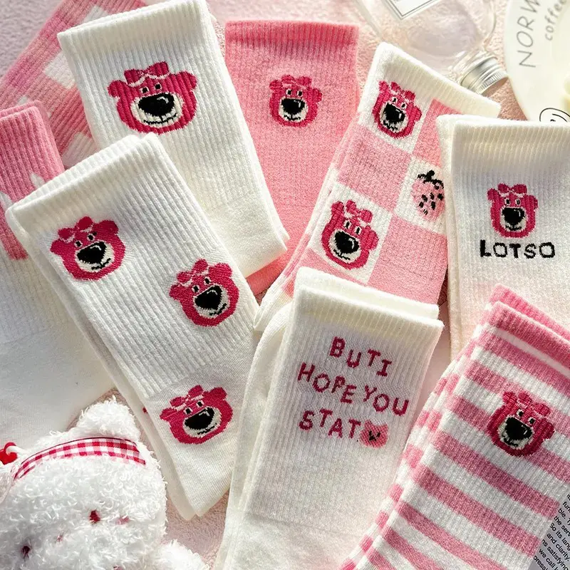 ELBER Kaos Kaki Gambar Lotso Aesthetic Karakter Lucu Unik Bahan Katun Tebal Panjang Di Atas Mata Kaki Untuk Perempuan Wanita Motif Style Fashionable Estetik Y2023 1