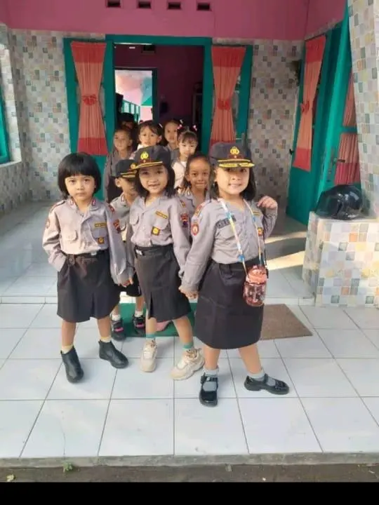 Baju POLISI ANAK Lengkap Atribut sesuai foto LANGSUNG DARI PANDARRODUSEN ASA AYOSO UMKM PUNYA ST Fashion Aksesoris 4