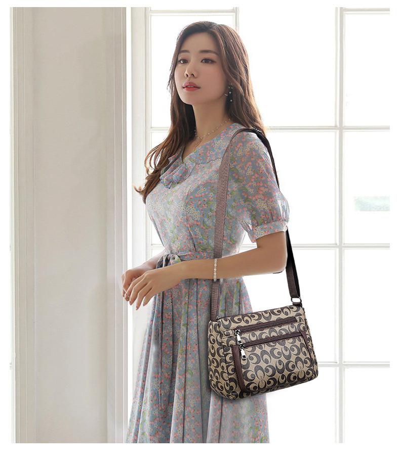 Product Introduction of Túi Đeo Vai Nữ, Sức Chứa Lớn, Nhiều Lớp, Túi Đeo Chéo, Thời Trang, In Hình Xu Hướng, Ví Đựng Tiền Xu, Thích Hợp Cho Nữ 6