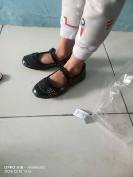 Product Review of Sepatu Sekolah Anak Perempuan Sporty Best Seller Fashion from F**t 2