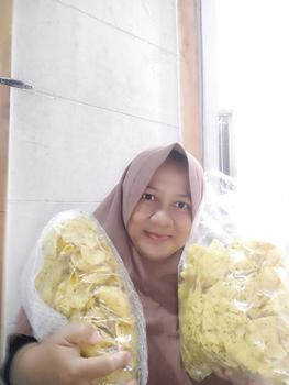 Product Review of 1 KG COMRING ORIGINAL AROMA DAUN BAWANG from l**i W**i 1