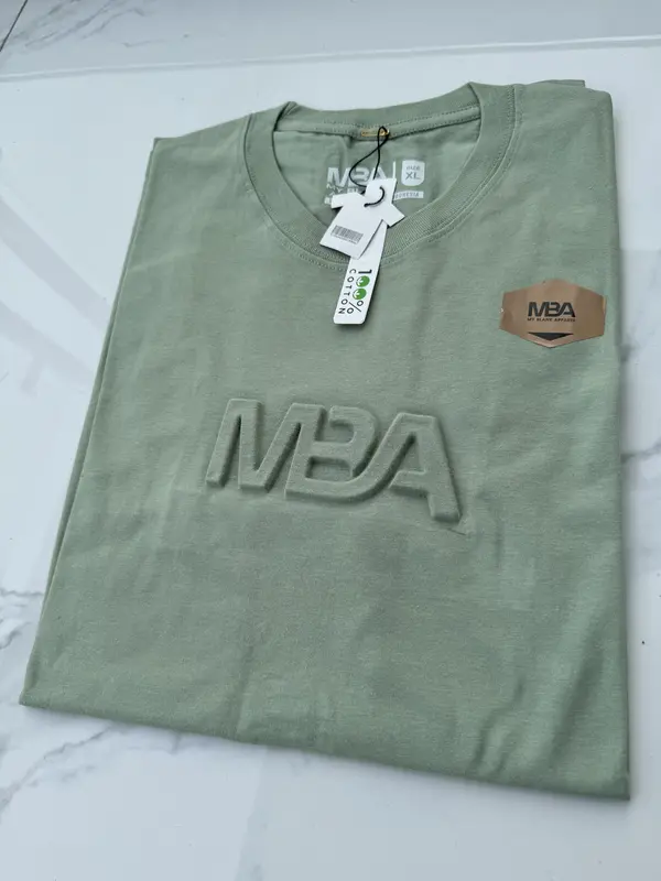 Kaos Embos Logo MBA 100% Cotton 24s / Baju Oblong Dewasa Pendek Pria Distro Keren Motif Casual Polos Simpel Santai / Atasan Tshirt Katun Combed Berkualitas Tinggi  Nyaman Unik Panjang 3