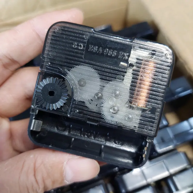 Mesin Jam dinding Sweep tidak berdetak jalan halus merek Esa original 0