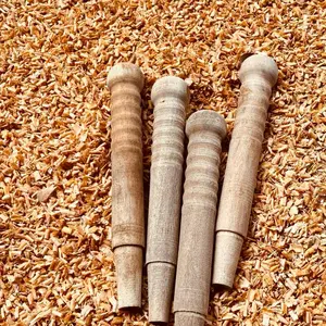 Gagang arit dari kayu kayu keras kuat dan tahan lama