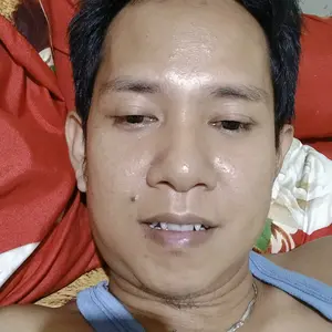 KALUNG TITANIUM PRIA WANITA SIMPEL ELEGAN ANTI KARAT DAN TIDAK LUNTUR KALUNG KEKINIAN harian kalung mutiara abu-abu pot