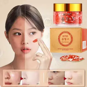 Dragon Blood Cream 50g Krim Wajah Pencerah & Anti Penuaan Melembapkan Mengencangkan Menyamarkan Garis Halus Concealer Skincare Harian Untuk Semua Jenis Kulit Pria & Wanita