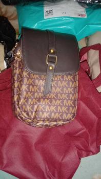 Product Review of Sling Bag Luka JMK | Tas Selempang Pocket Wanita Sling Bag JMK | Tas Selempang Handphone Wanita 2 Ruang Model Terbaru Tas Kecil Wanita Untuk Pesta Selempang Wanita Warna Hitam Cokelat Tan Putih Kulit PU from N**i S**a D**h 0