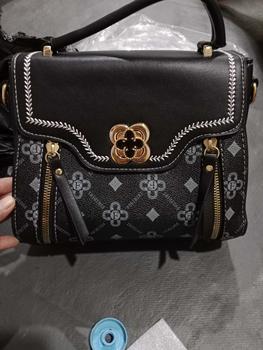Product Review of Tas Selempang Wanita NewArrival Mini Slimbag Korea Style Kulit WS - CN 04 from S** L**a 0