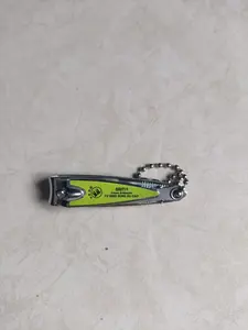 gunting pemotong kuku kecil (isi 1pcs)