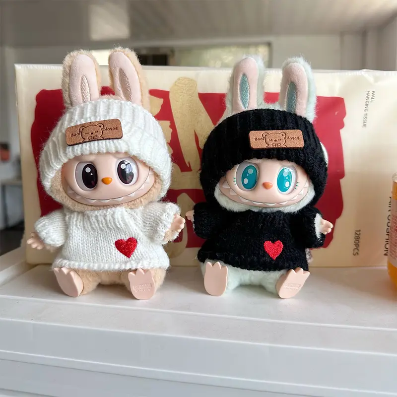 [Clothes only] labubu doll clothes pendant LALBUBU bear label hat love sweater set Cute Decoration Little Cloths#472032LS 0