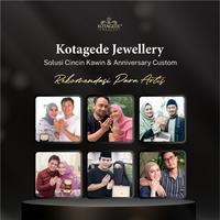 Gambar Kotagede Jewellery Box Cincin Premium - Kotak Cincin Eksklusif Untuk Cincin Mahar Tunangan Gift Bahan Kulit Sintetis Bludru - Kecil dari Kotagede Jewellery Kab. Bantul 4 Tokopedia